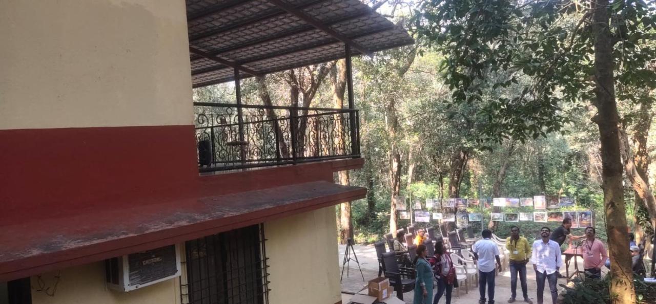 Hotel Hilltone- Matheran Extérieur photo